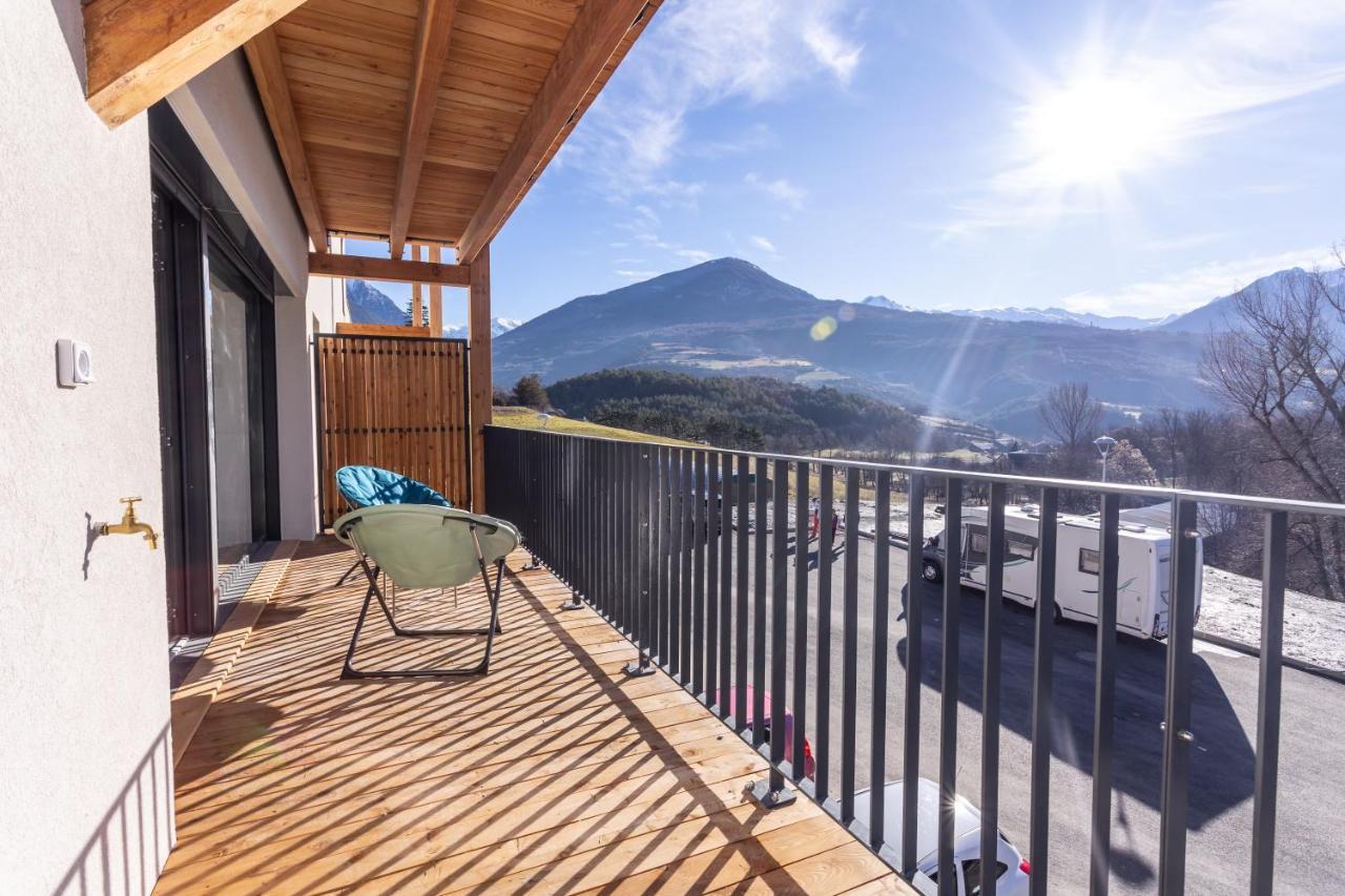 Au Calme Des Sommets - Vue Montagne Apartment Embrun Ngoại thất bức ảnh