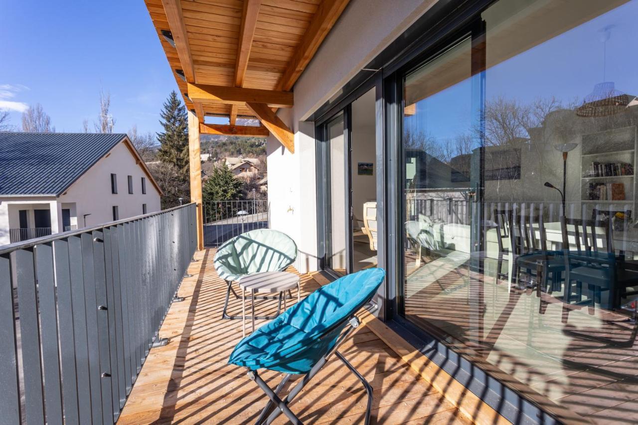 Au Calme Des Sommets - Vue Montagne Apartment Embrun Ngoại thất bức ảnh